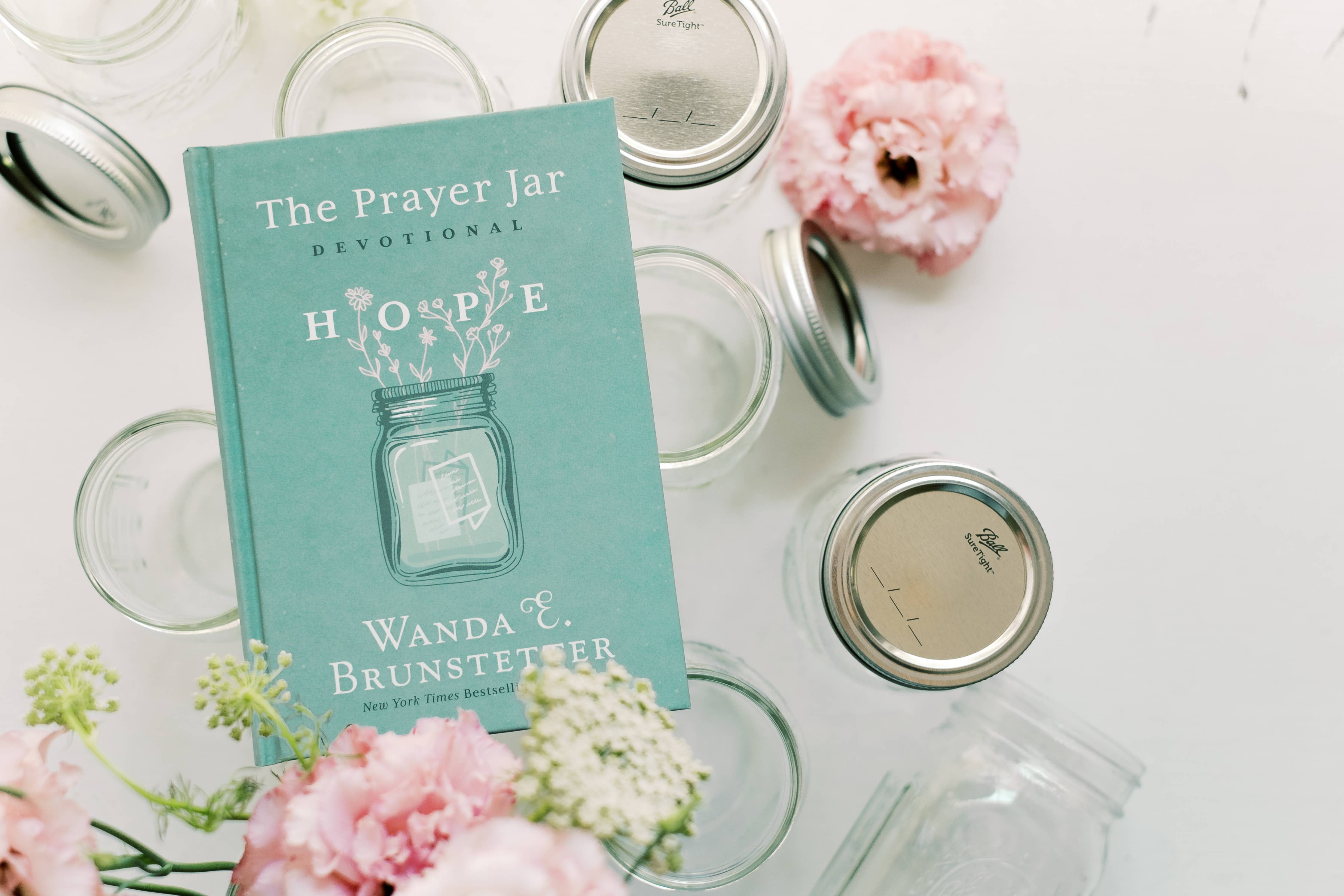 The Prayer Jar Devotional: HOPE