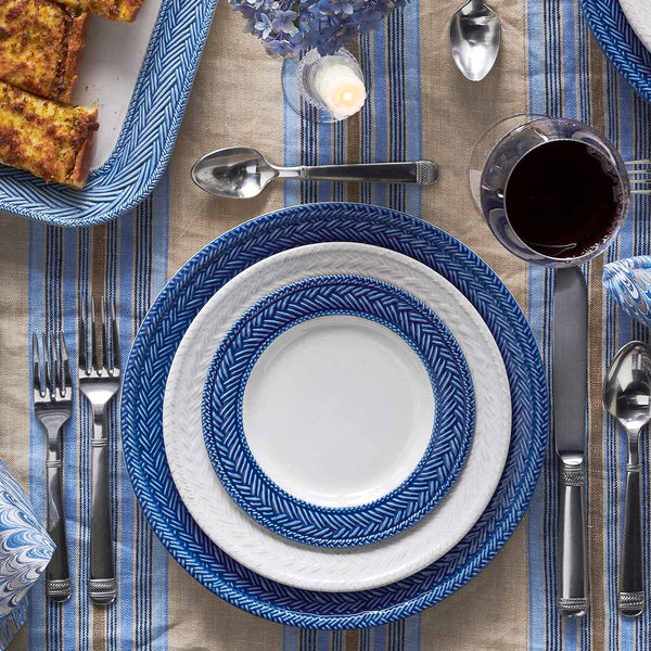 Le Panier Dinner Plate - Delft Blue