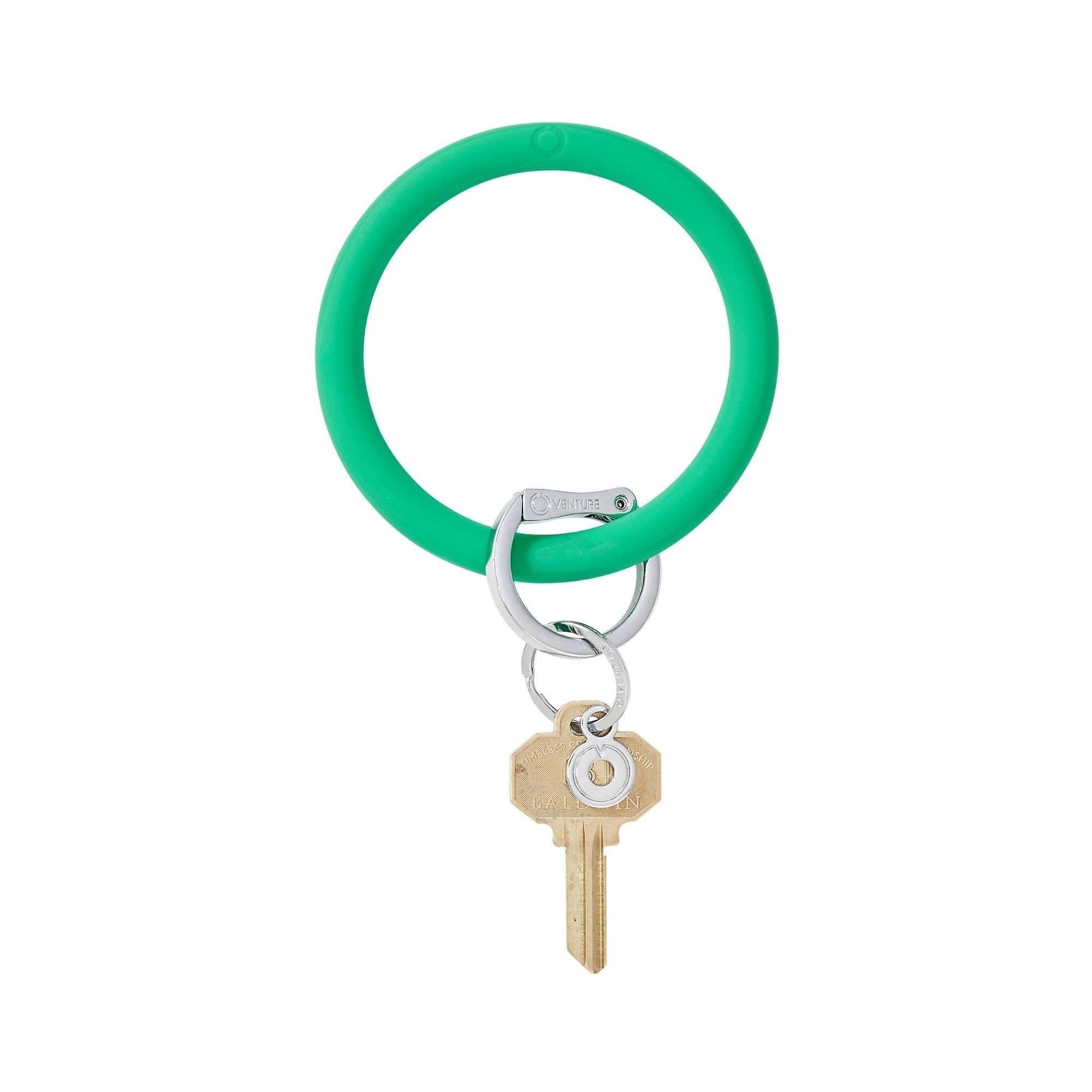 Silicone Big O® Key Ring - Shamrock | Oventure