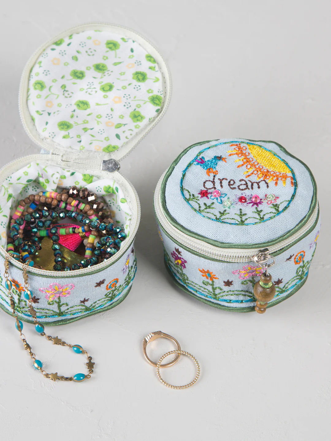 Embroidered Jewelry Case | Natural Life