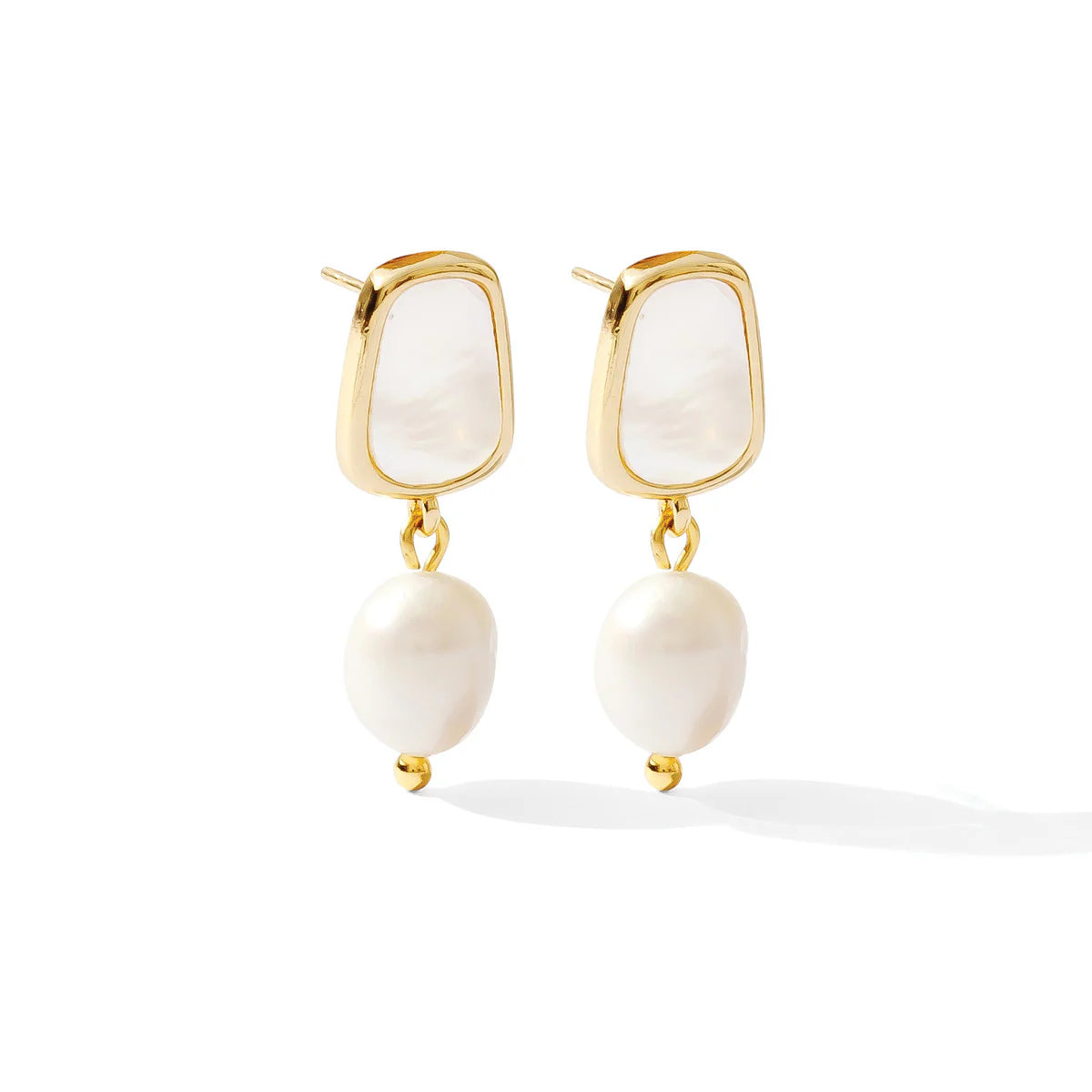 Pearl Drop Earring