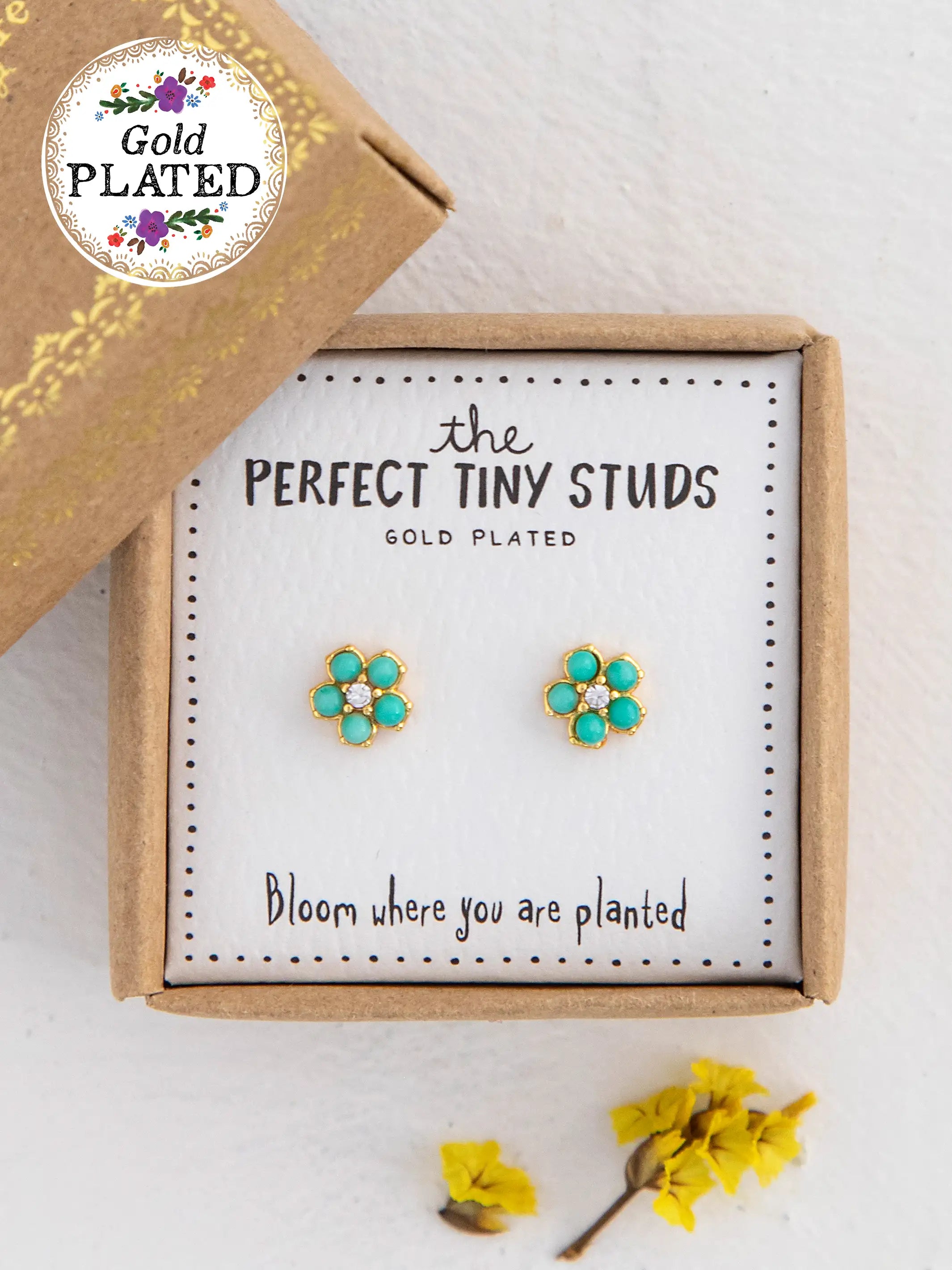 Perfect Tiny Stud Earrings - Daisies