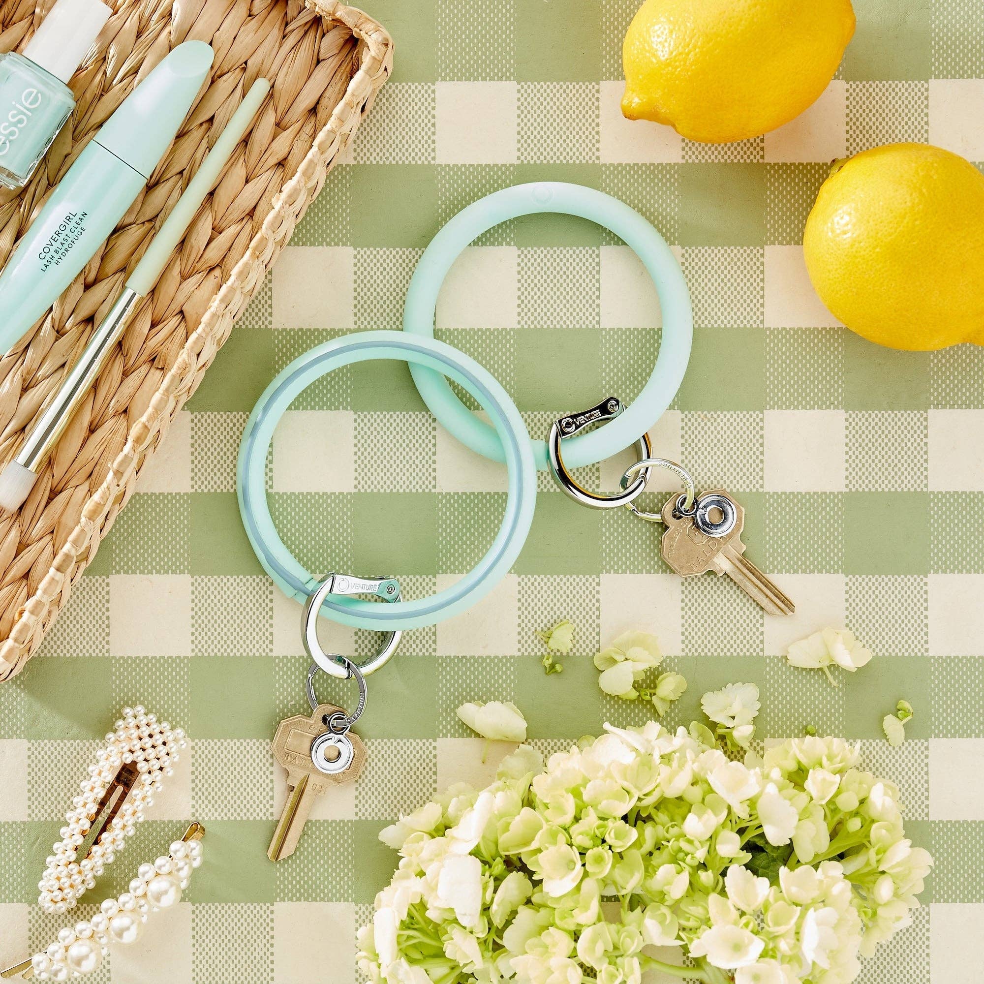 Silicone Big O® Key Ring - Pistachio | Oventure