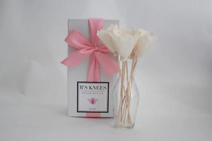Natural Flower Reed Diffuser in Peony