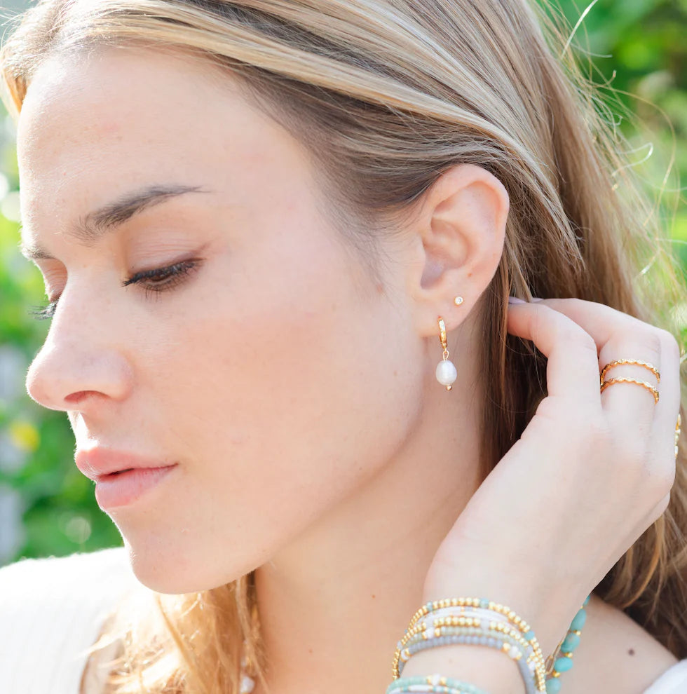 Small Pearl Huggies | Splendid Iris