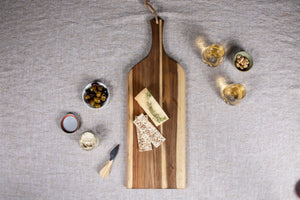 Georgia Bulldogs Artisan 24" Acacia Charcuterie Board