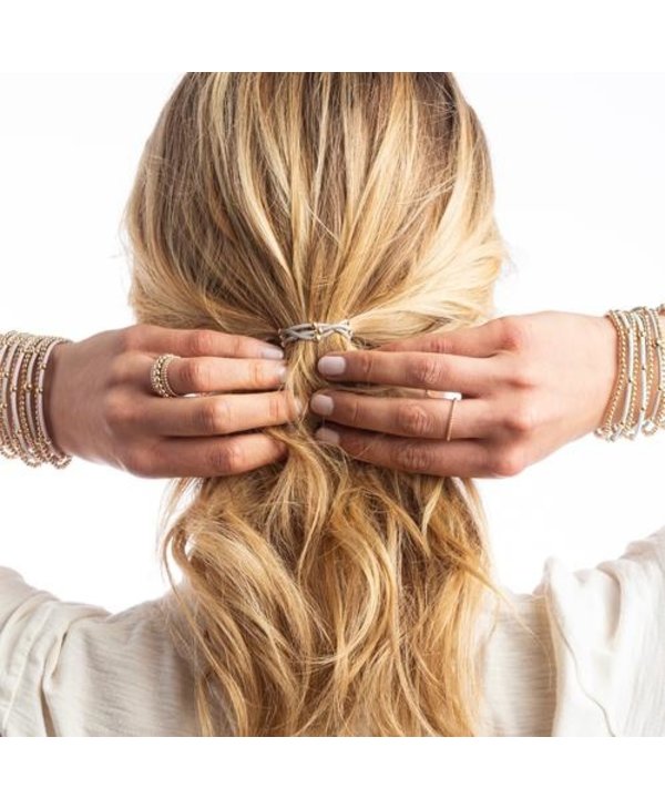 "e"ssentials Neutral Set