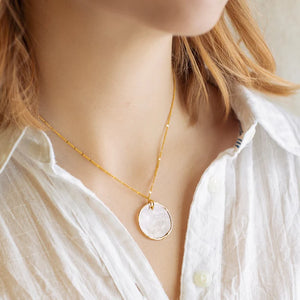 Intentions Capiz Necklace Shell-Circle